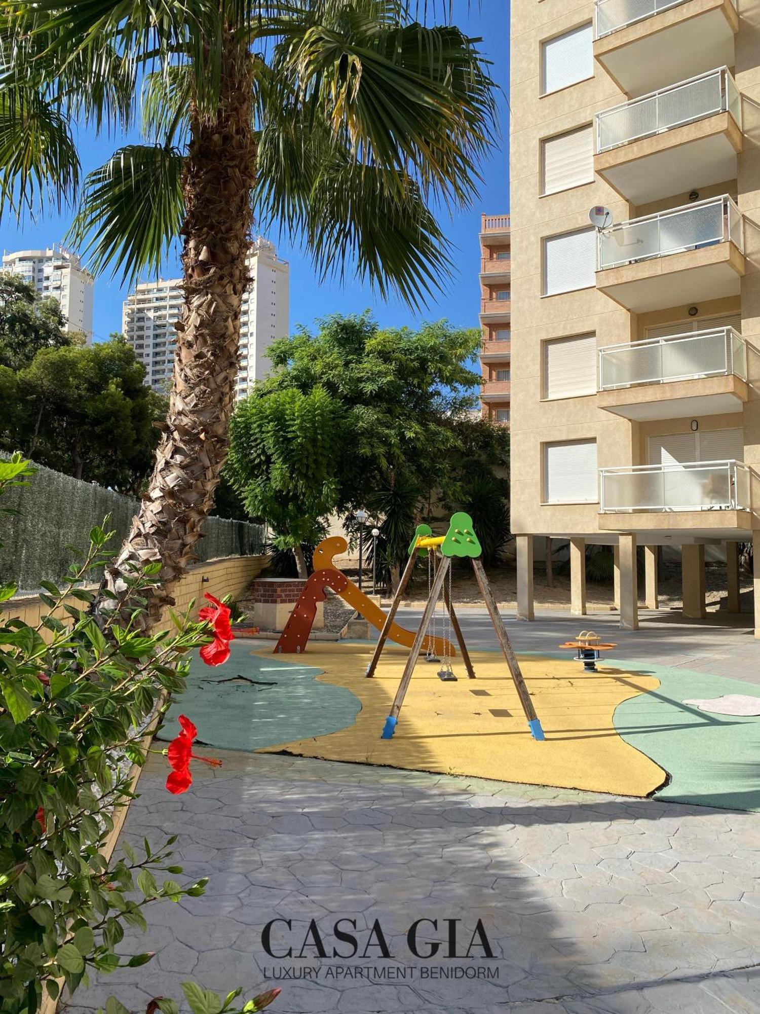 Casa Gia L Luxury Apartment בנידורם מראה חיצוני תמונה