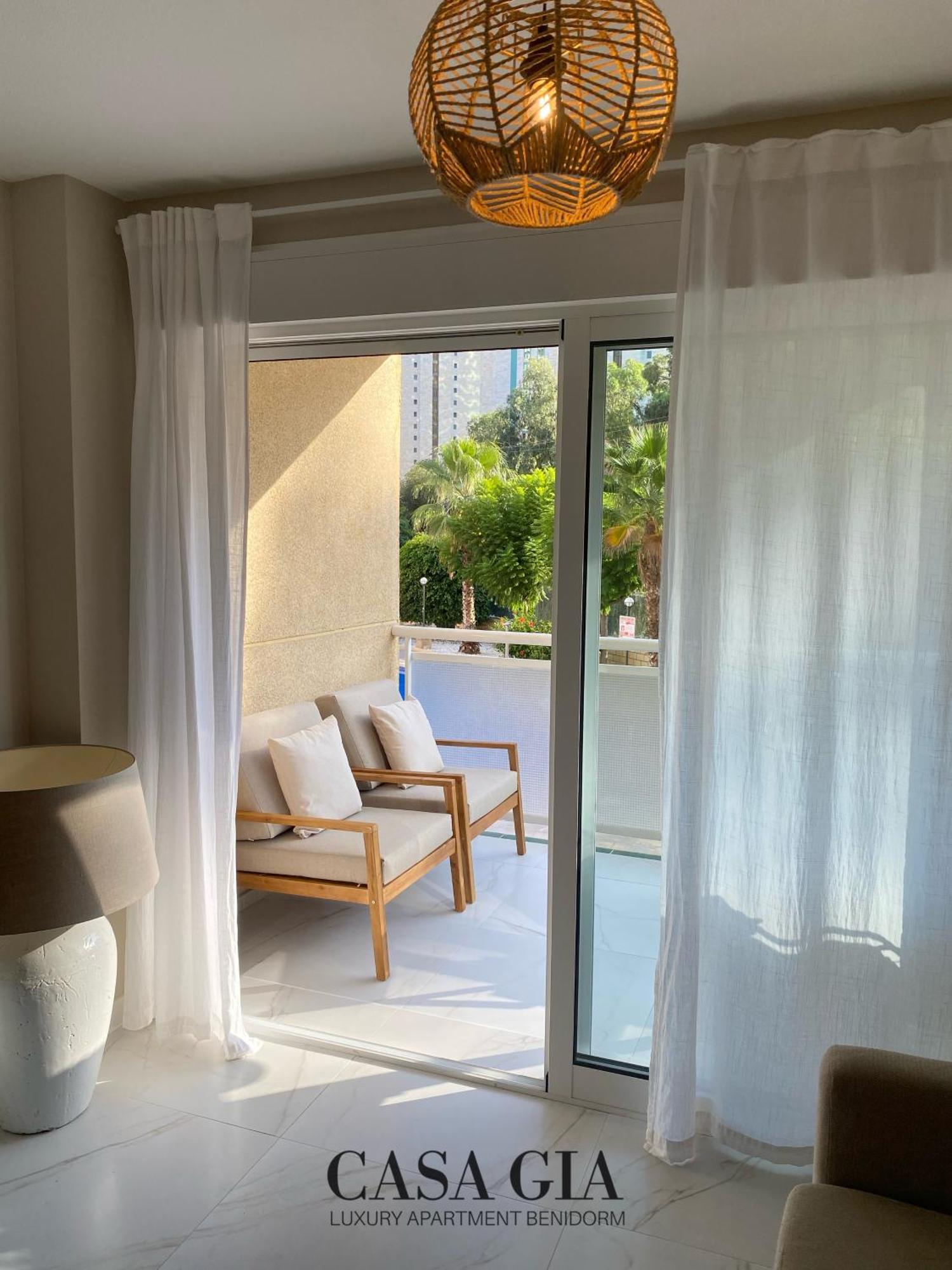Casa Gia L Luxury Apartment בנידורם מראה חיצוני תמונה