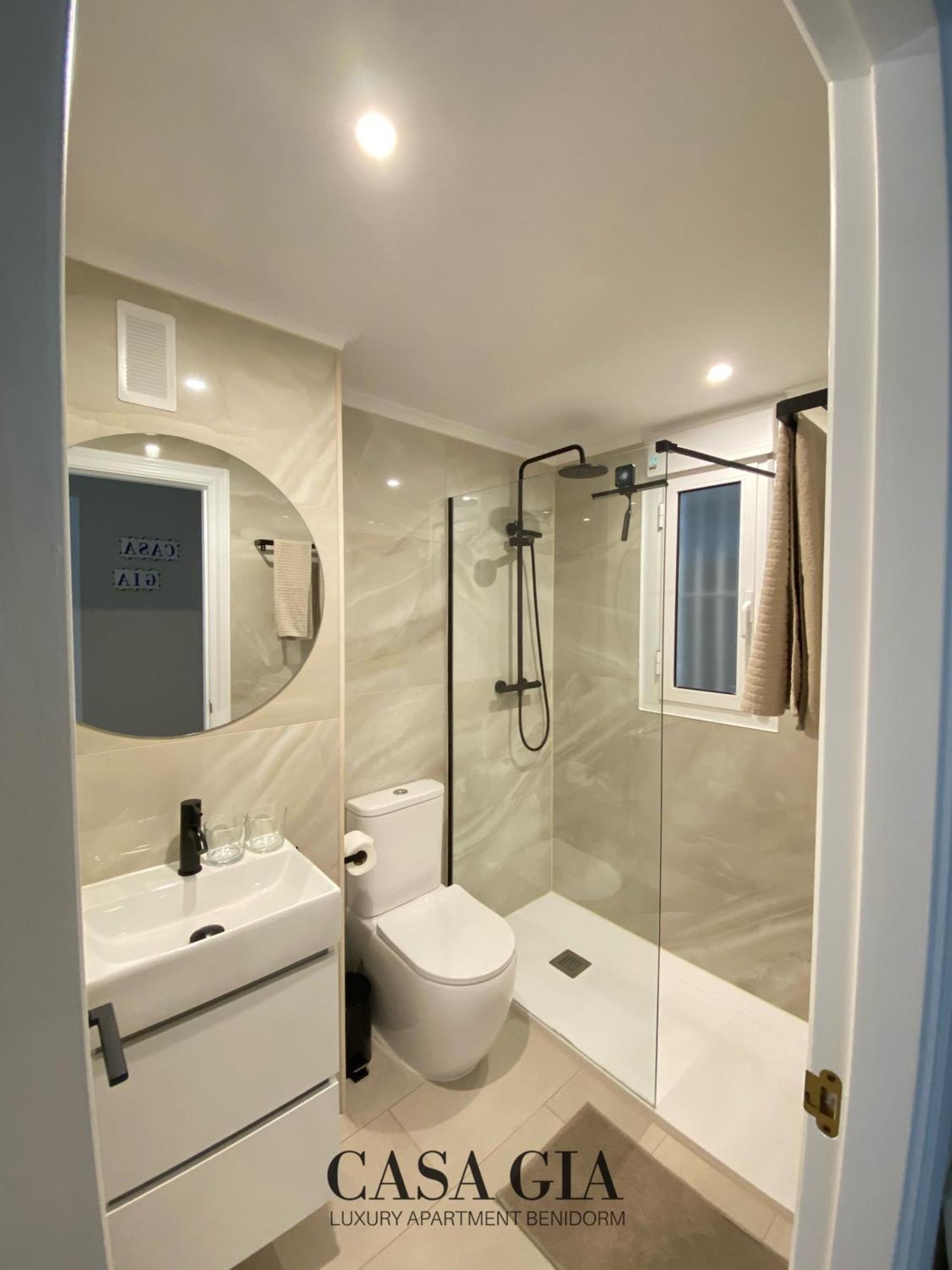 Casa Gia L Luxury Apartment בנידורם מראה חיצוני תמונה