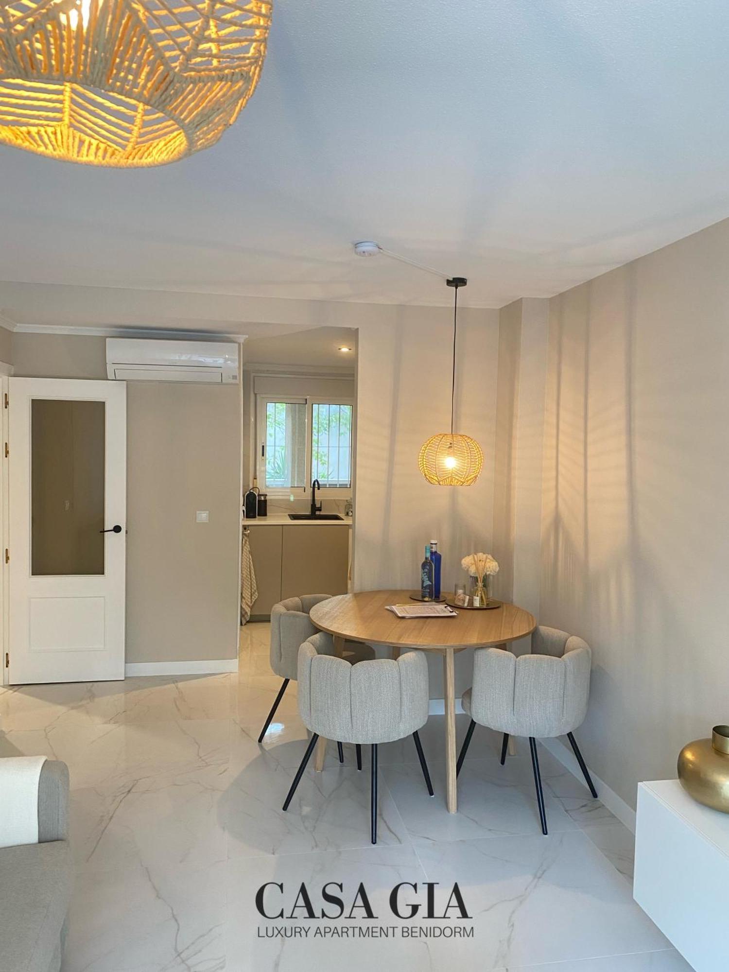 Casa Gia L Luxury Apartment בנידורם מראה חיצוני תמונה